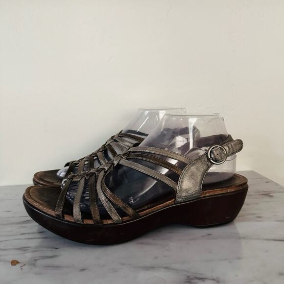 Dansko Dana Metallic Brown Strappy Sandals Women’s Size 9.5 - Picture 1 of 10